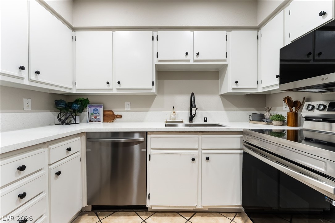 3151 Soaring Gulls Drive 2160 Las Vegas NV 89128