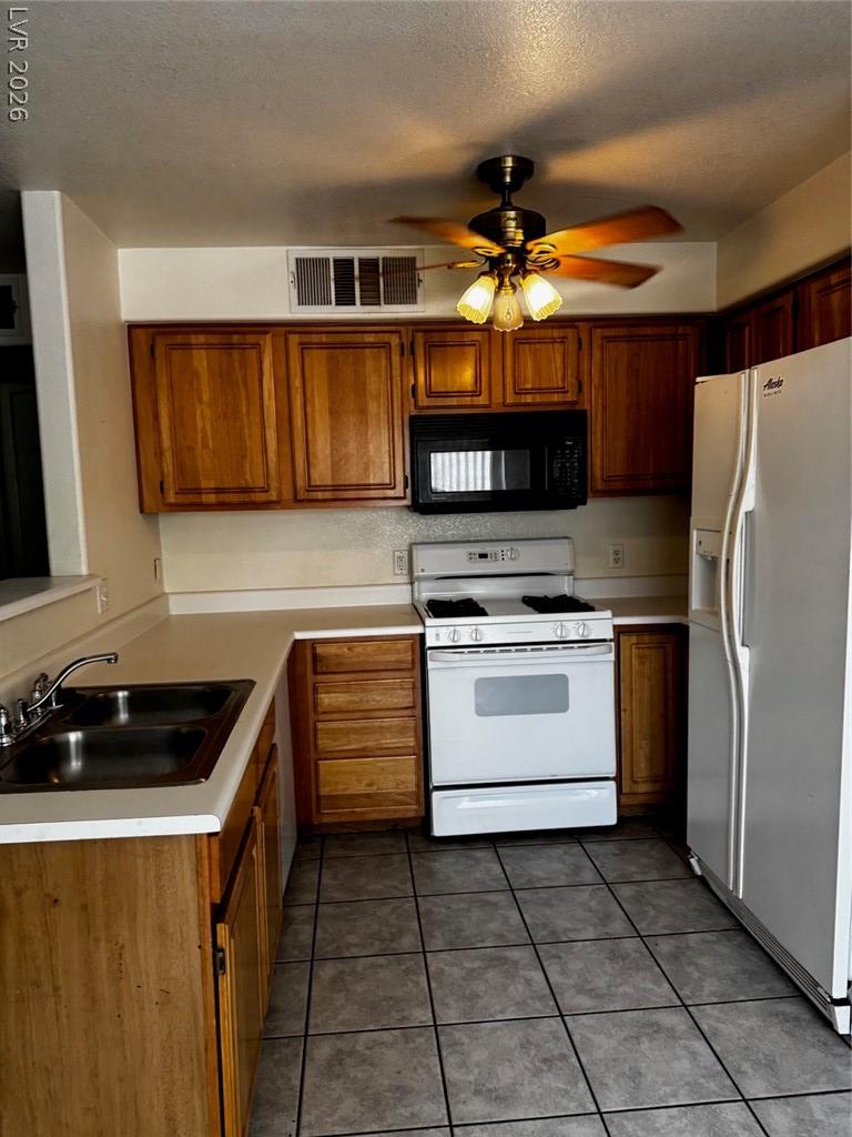 5710 East Tropicana Avenue 1094 Las Vegas NV 89122