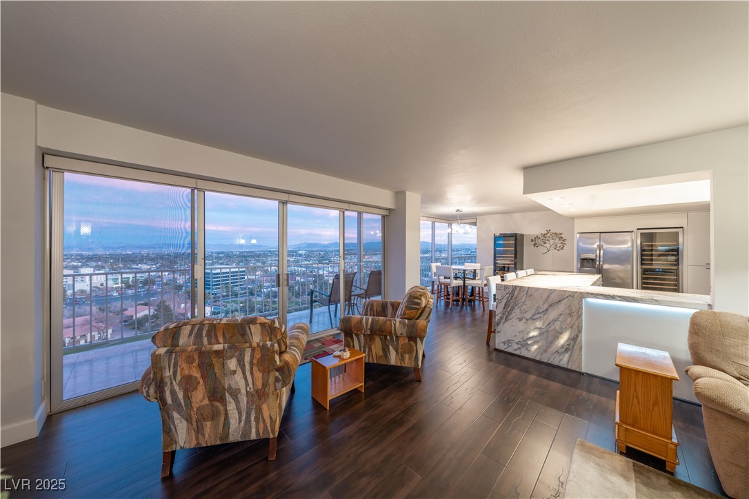 3111 Bel Air Drive 18f Las Vegas NV 89109