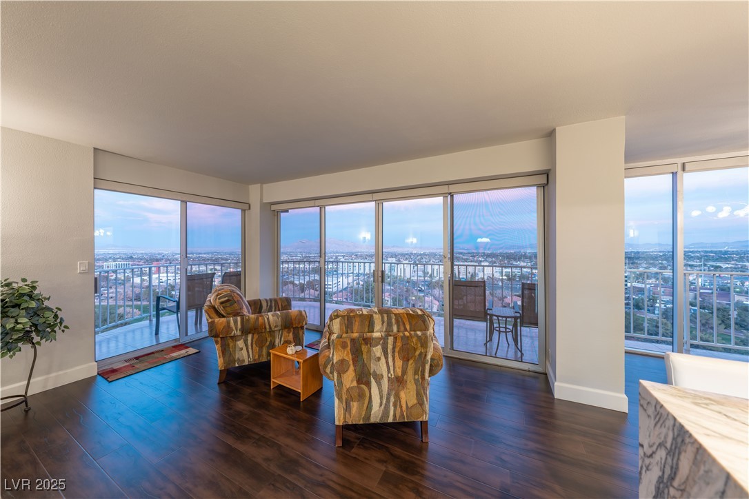 3111 Bel Air Drive 18f Las Vegas NV 89109