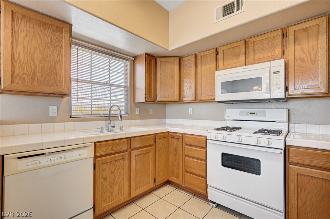 520 Arrowhead Trail 114 Henderson NV 89015