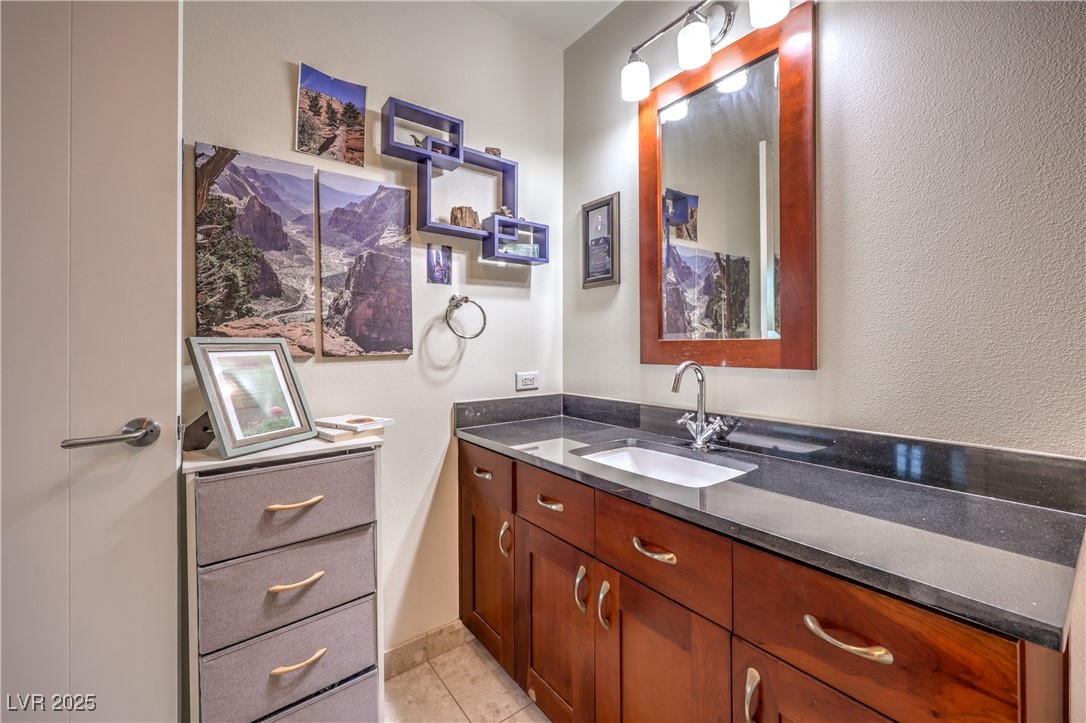 4525 Dean Martin Drive 802 Las Vegas NV 89103