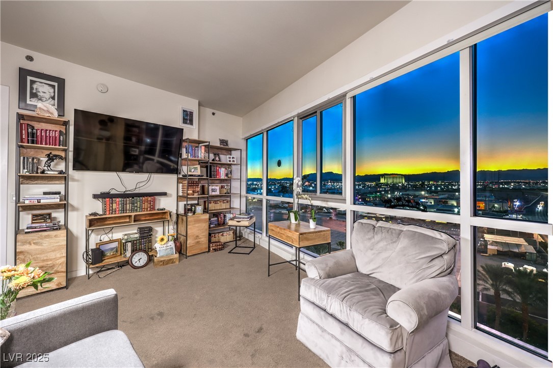 4525 Dean Martin Drive 802 Las Vegas NV 89103