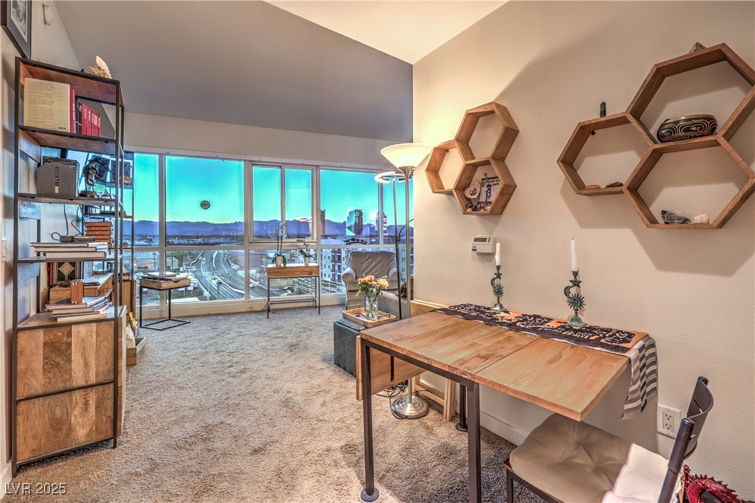 4525 Dean Martin Drive 802 Las Vegas NV 89103