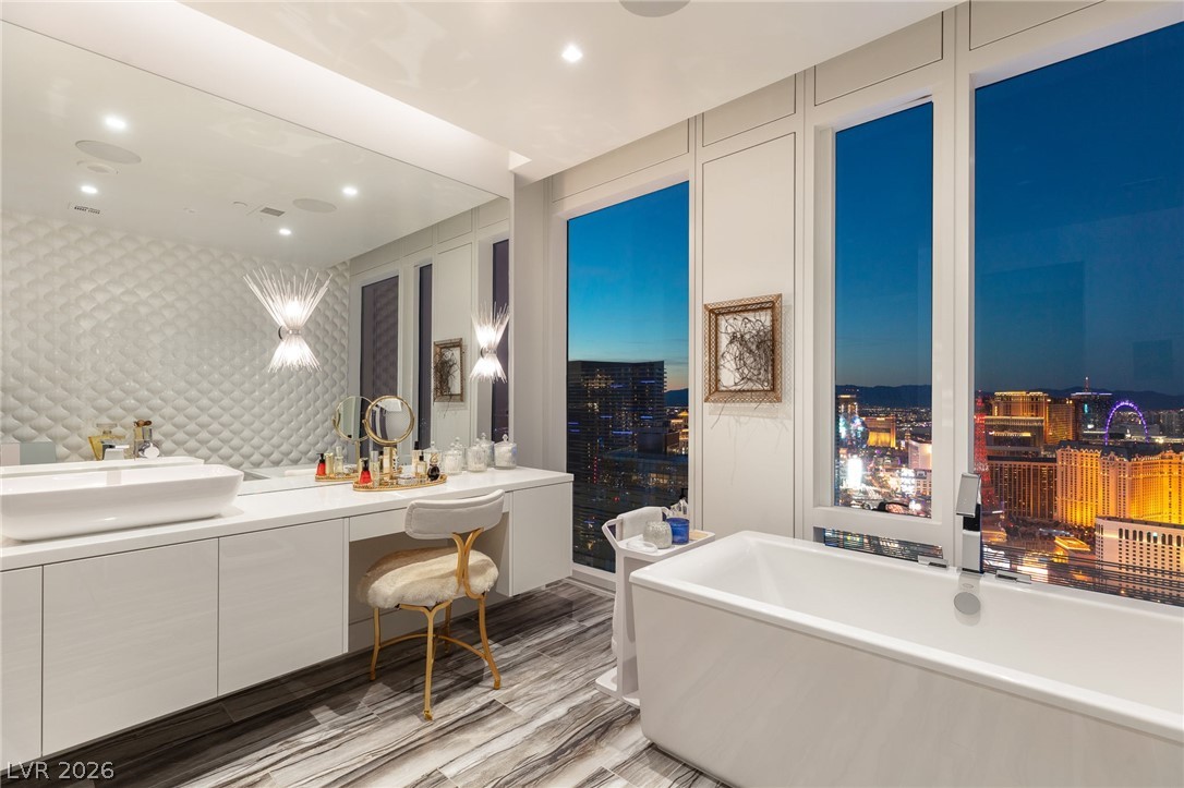 3750 Las Vegas Boulevard 4303 Las Vegas NV 89158