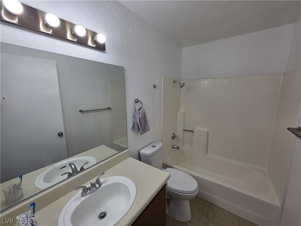 3150 Soft Breezes Drive 2166 Las Vegas NV 89128