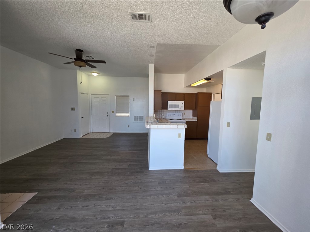3150 Soft Breezes Drive 2166 Las Vegas NV 89128