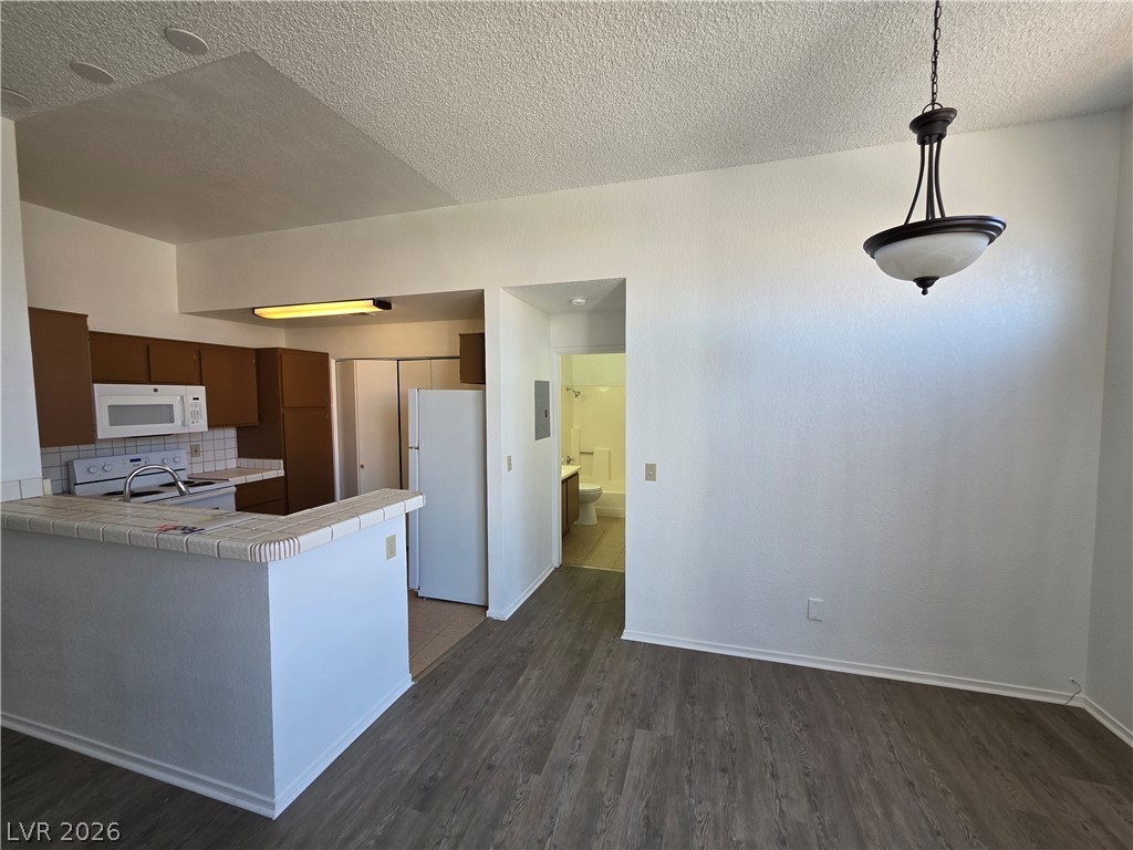 3150 Soft Breezes Drive 2166 Las Vegas NV 89128