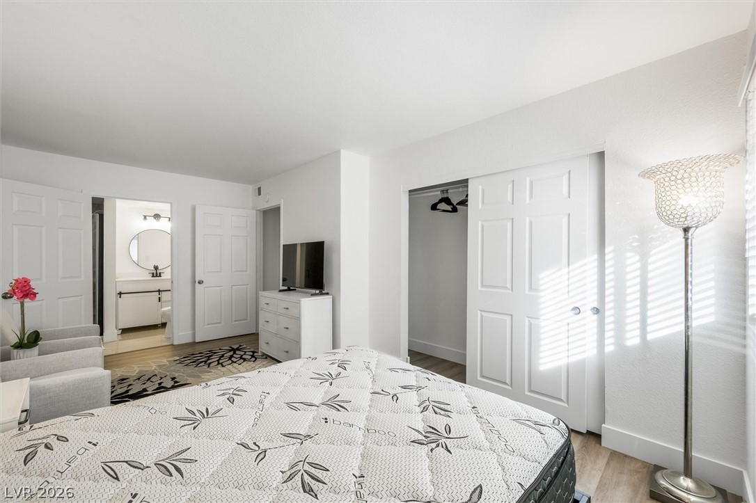 5404 River Glen Drive 353 Las Vegas NV 89103