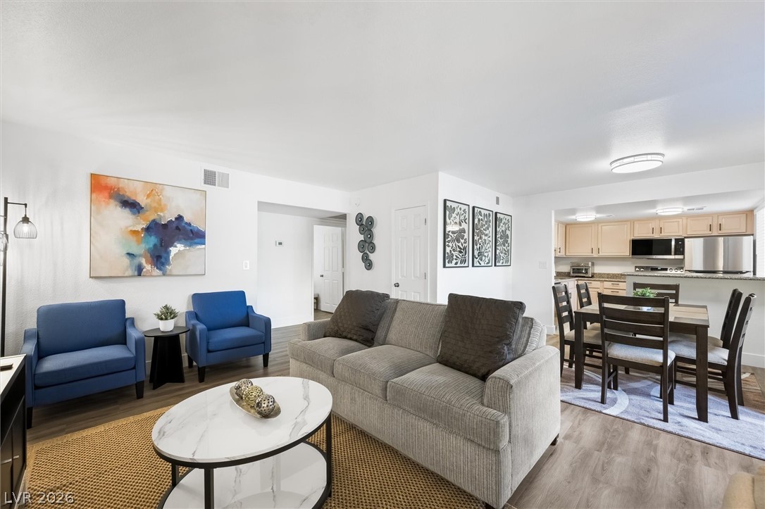 5404 River Glen Drive 353 Las Vegas NV 89103
