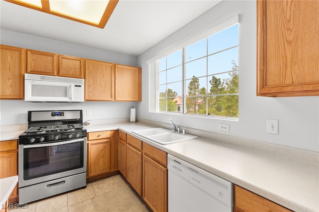 830 Carnegie Street 623 Henderson NV 89052