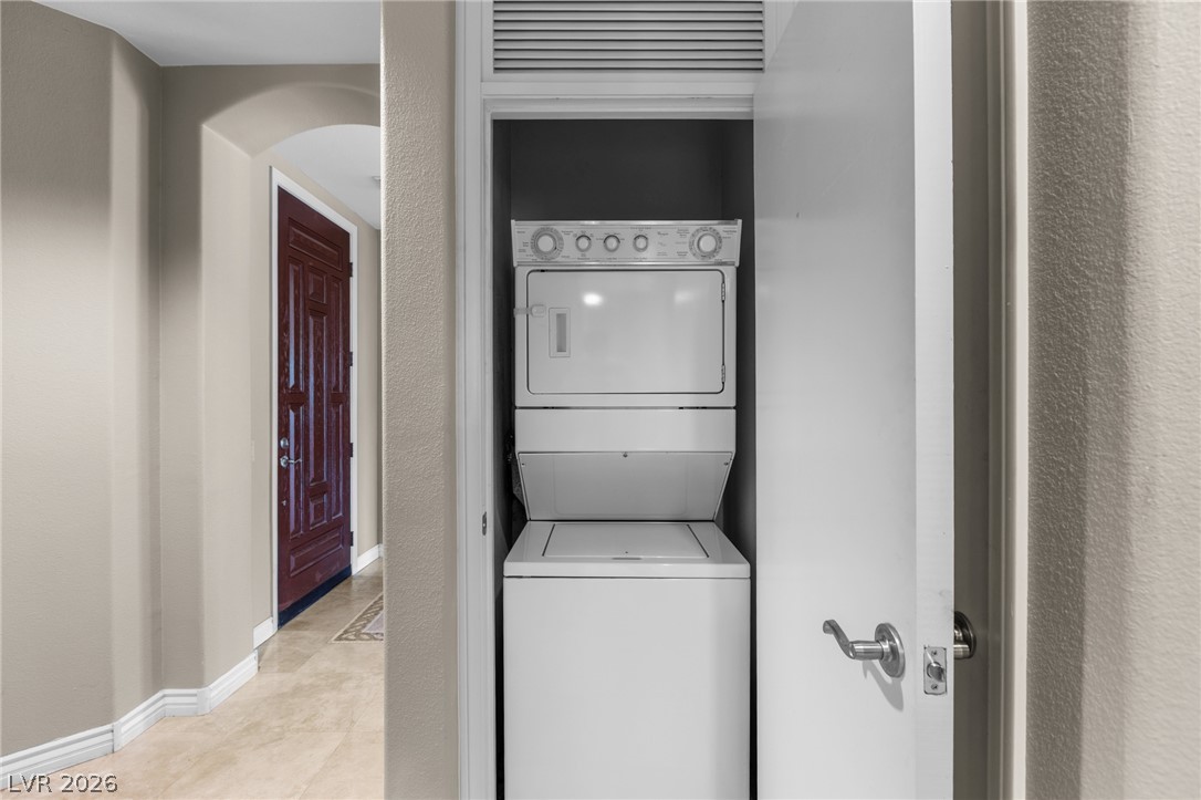 15 Via Mantova 208 Henderson NV 89011