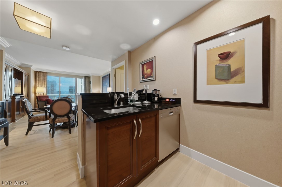 135 East Harmon Avenue 2721 Las Vegas NV 89109
