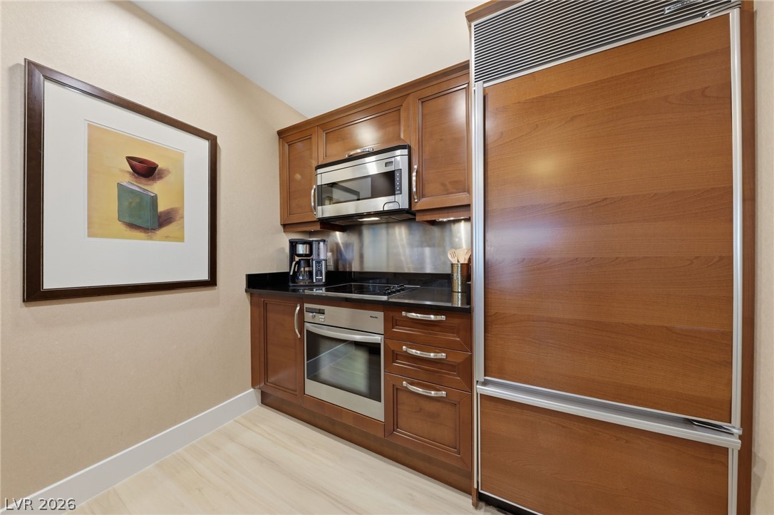 135 East Harmon Avenue 2721 Las Vegas NV 89109