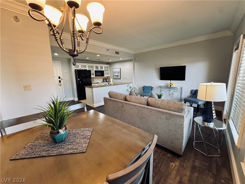 30 Strada Di Villaggio 619 Henderson NV 89011