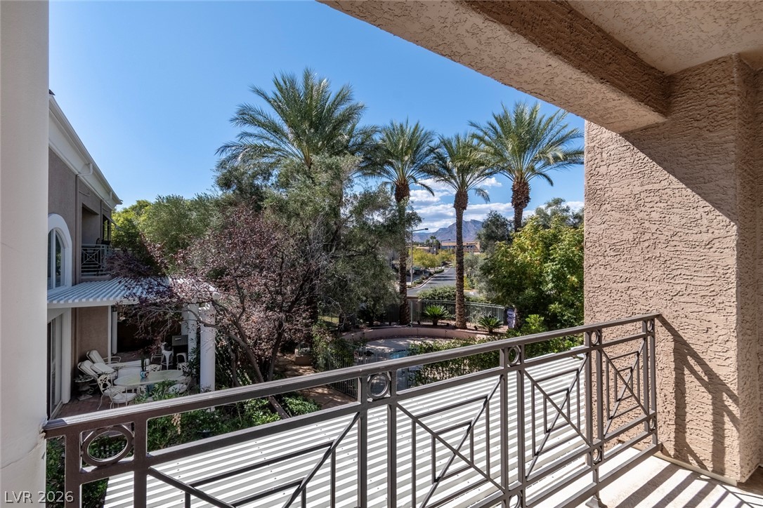 9425 San Laguna Court 105 Las Vegas NV 89134