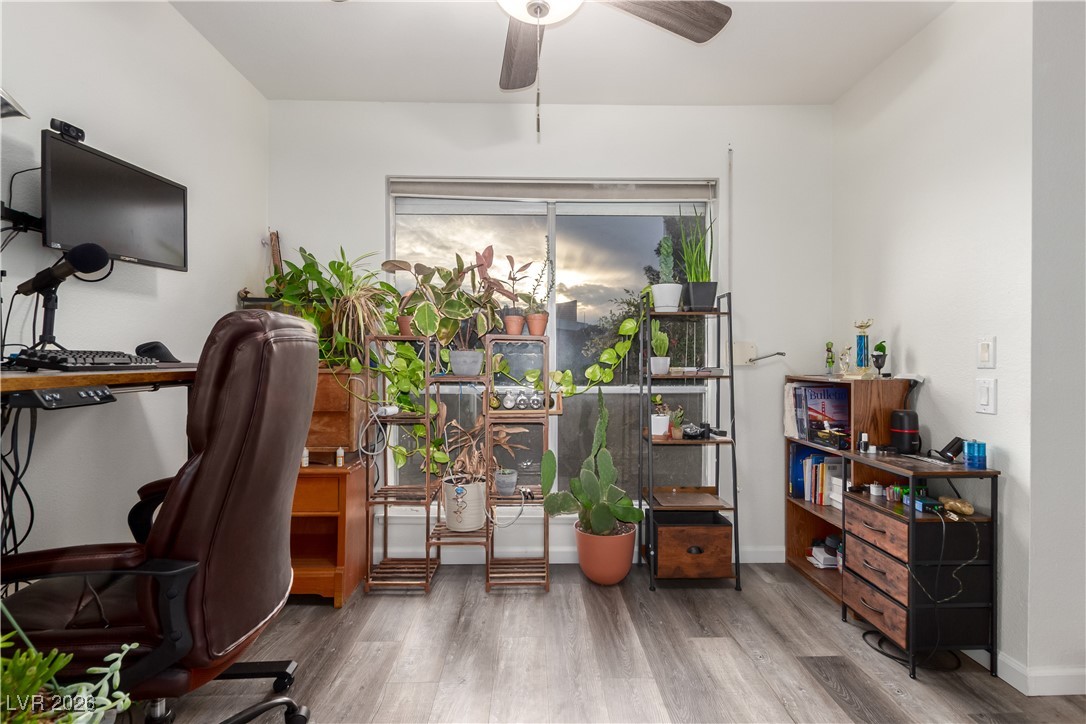 2879 Geary Place 2813 Las Vegas NV 89109