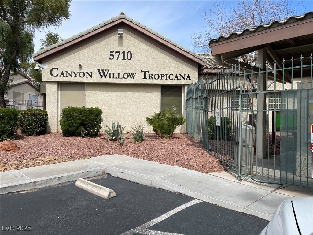 5710 East Tropicana Avenue 2033 Las Vegas NV 89122