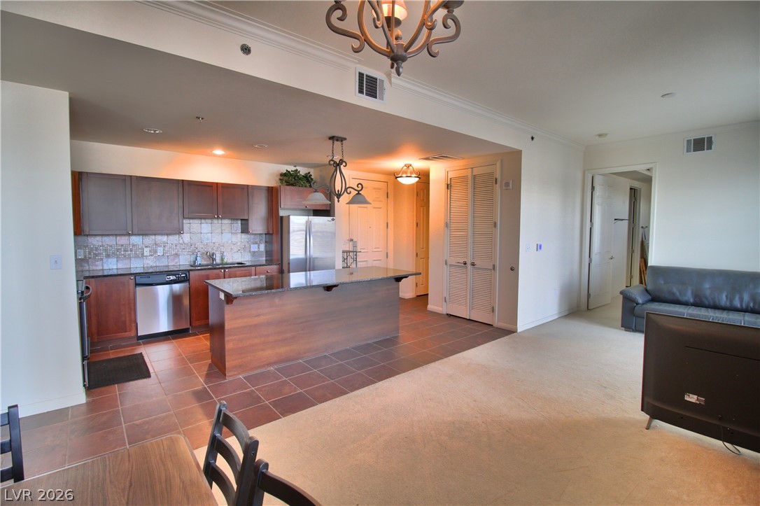 2405 West Serene Avenue 517 Las Vegas NV 89123