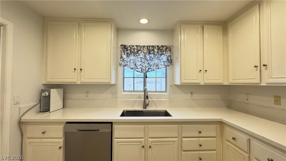 5425 Comchec Way 103 Las Vegas NV 89108