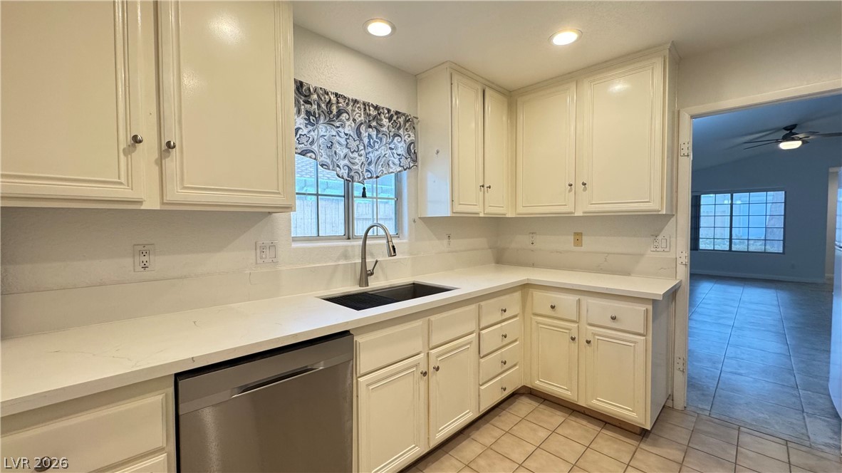 5425 Comchec Way 103 Las Vegas NV 89108