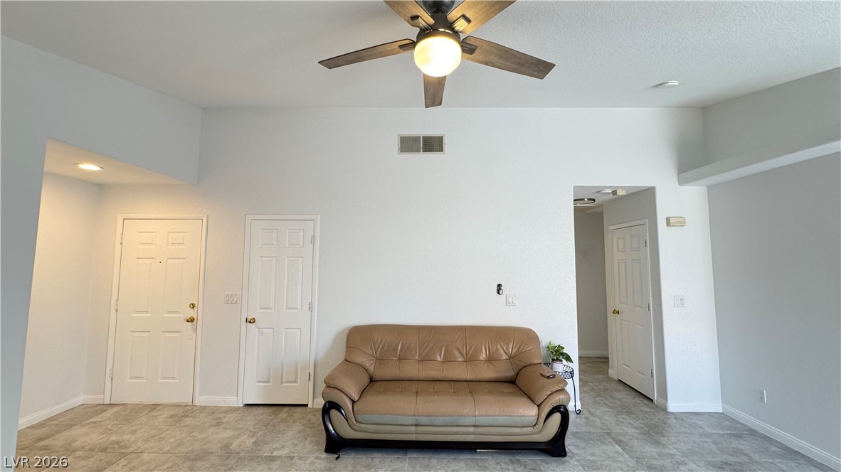 5425 Comchec Way 103 Las Vegas NV 89108
