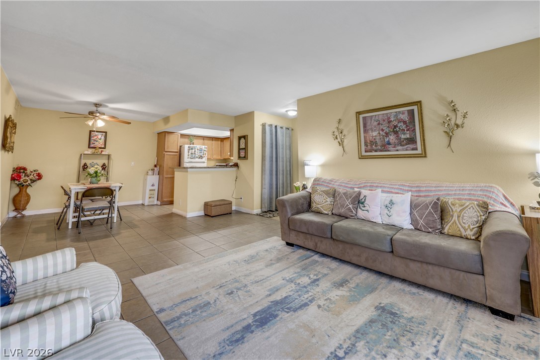 1455 East Katie Avenue L22 Las Vegas NV 89119