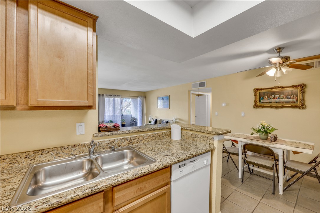 1455 East Katie Avenue L22 Las Vegas NV 89119
