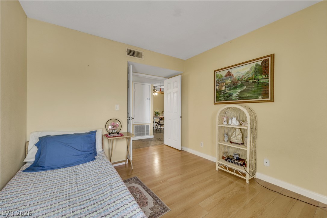 1455 East Katie Avenue L22 Las Vegas NV 89119