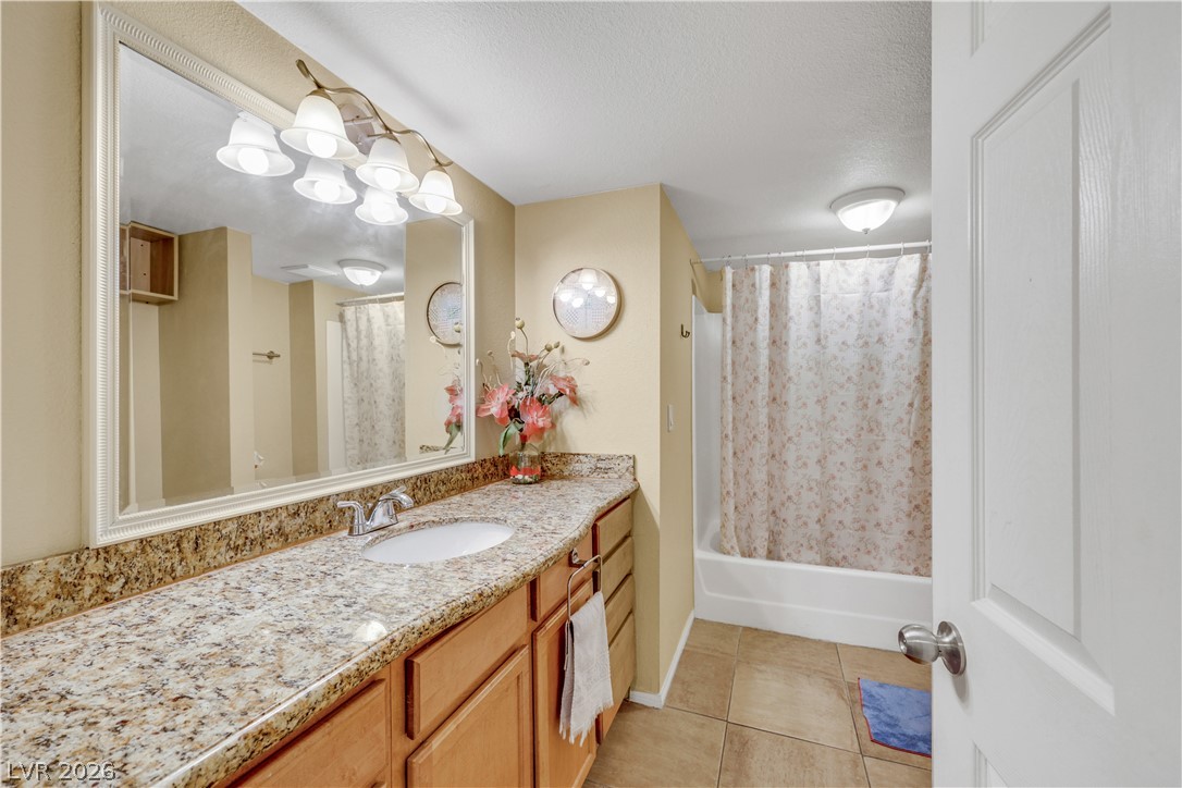 1455 East Katie Avenue L22 Las Vegas NV 89119