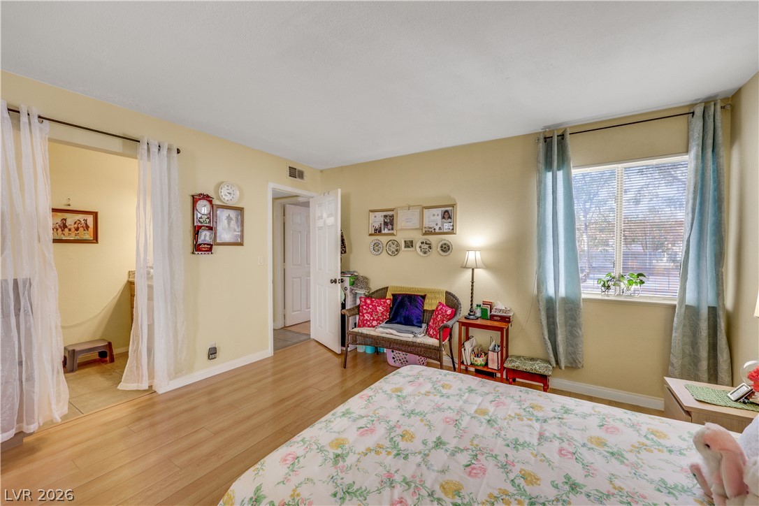 1455 East Katie Avenue L22 Las Vegas NV 89119