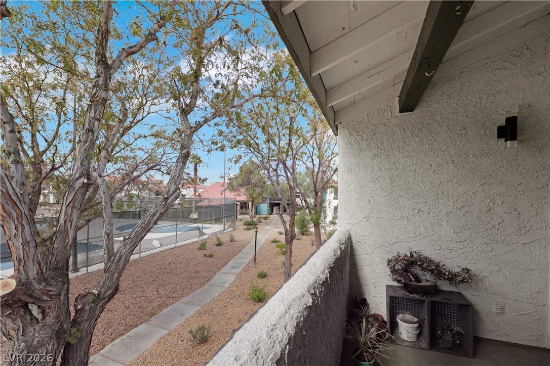 1455 East Katie Avenue L22 Las Vegas NV 89119
