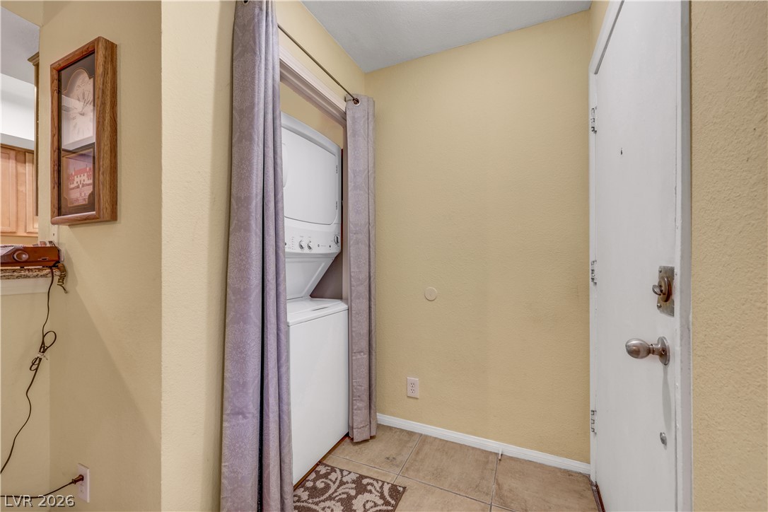 1455 East Katie Avenue L22 Las Vegas NV 89119