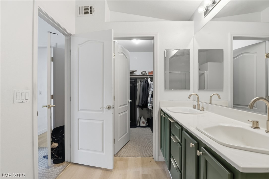 7295 Diamond Canyon Lane 202 Las Vegas NV 89149