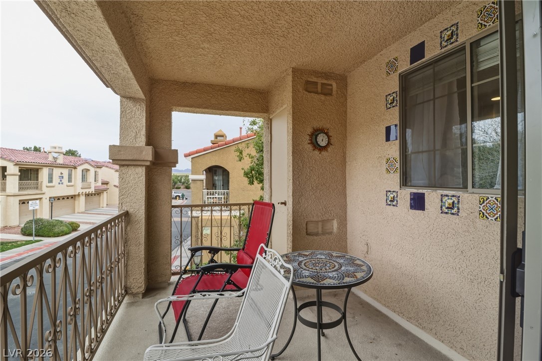 7295 Diamond Canyon Lane 202 Las Vegas NV 89149