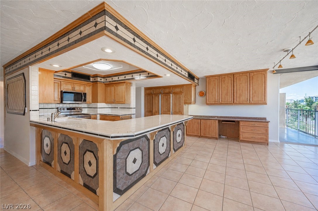 3111 Bel Air Drive 6e Las Vegas NV 89109