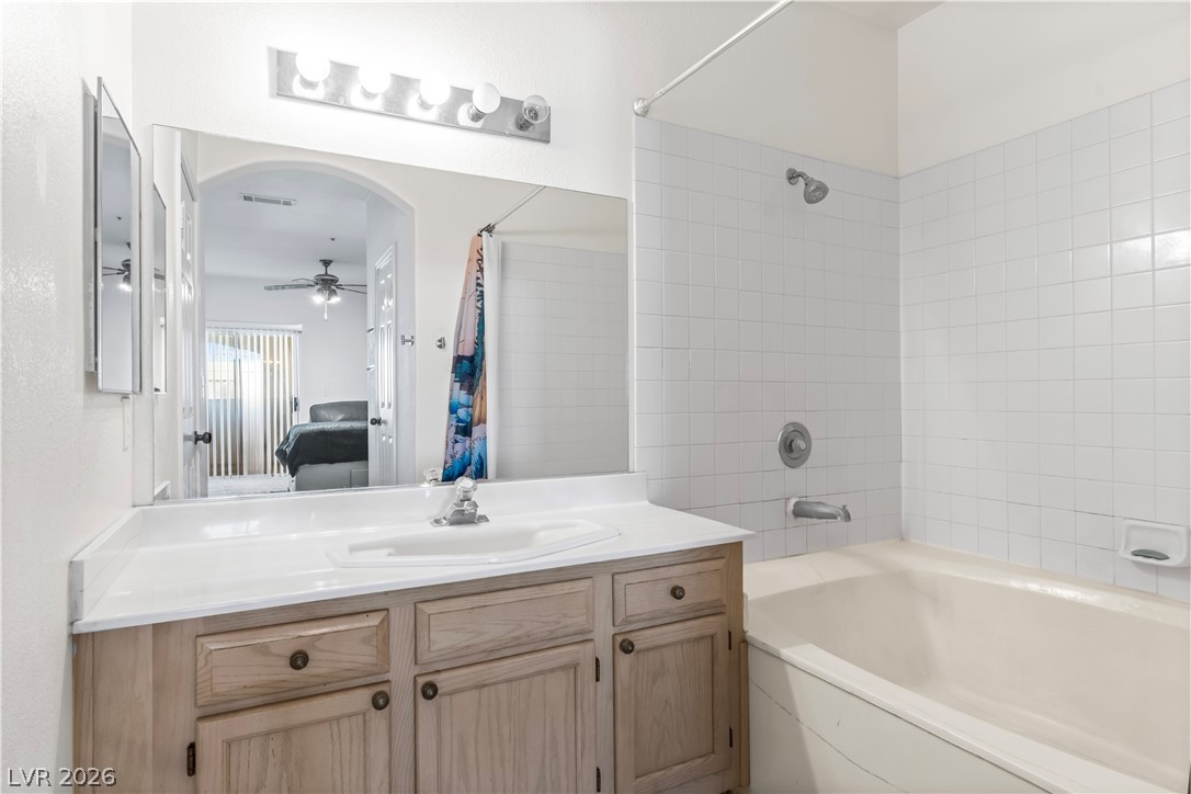 6480 Annie Oakley Drive 721 Las Vegas NV 89120
