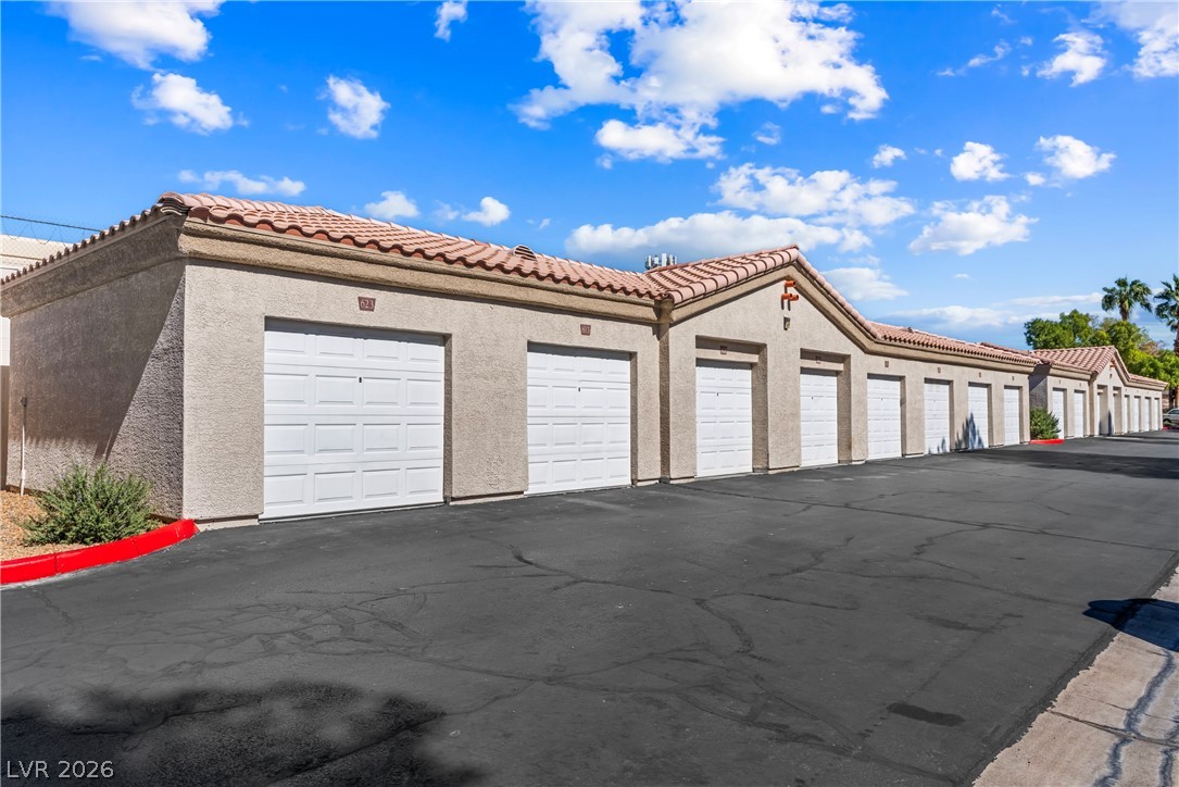 6480 Annie Oakley Drive 721 Las Vegas NV 89120