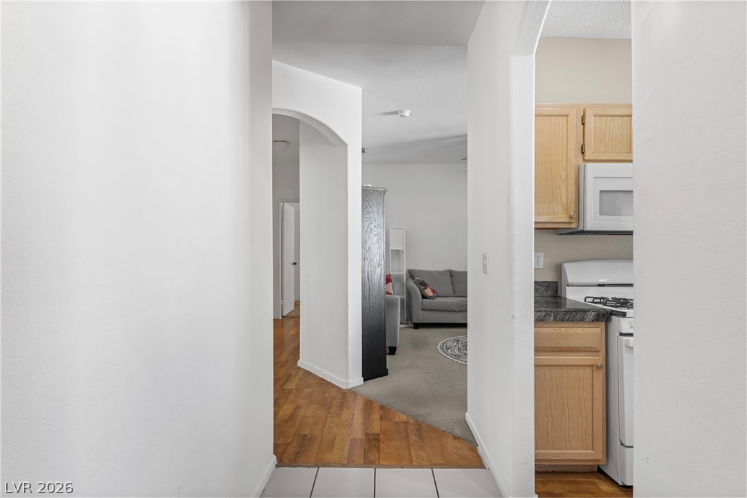6480 Annie Oakley Drive 721 Las Vegas NV 89120