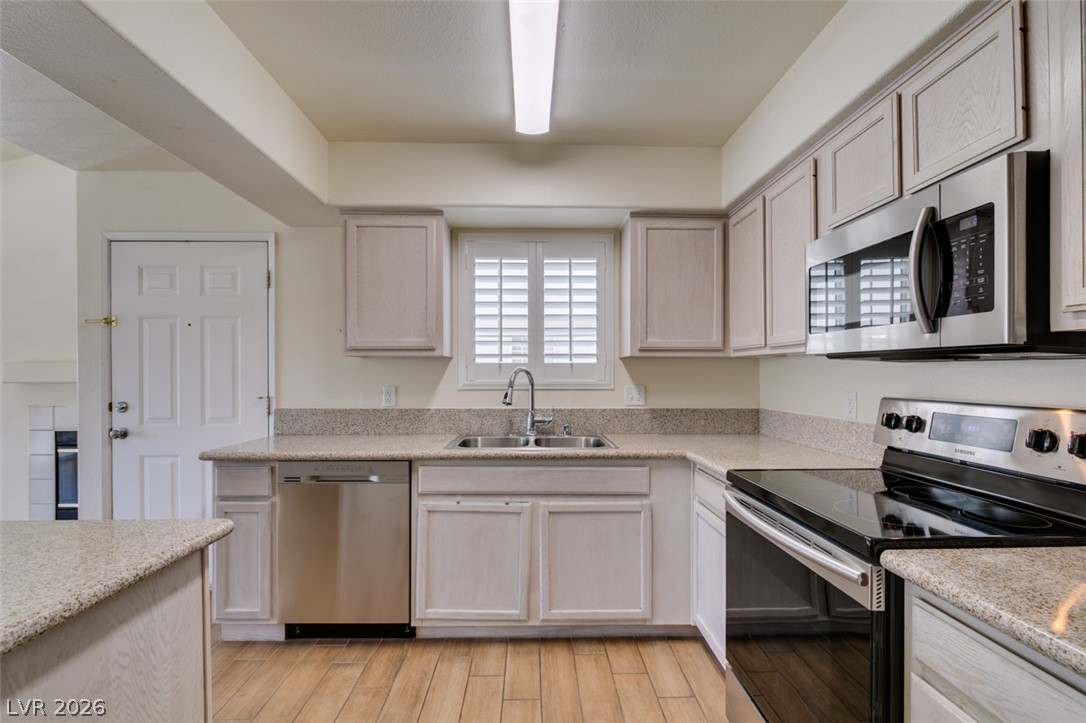 2725 South Nellis Boulevard 2088 Las Vegas NV 89121