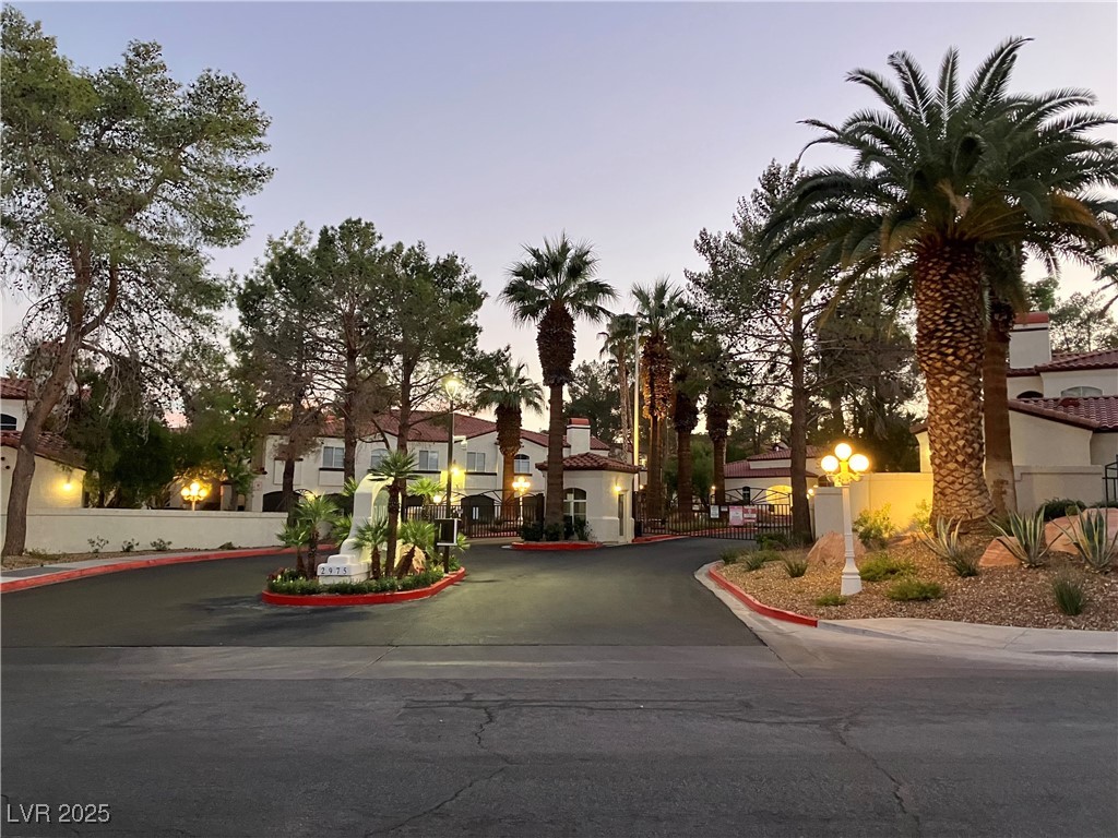 2975 Bluegrass Lane 521 Henderson NV 89074