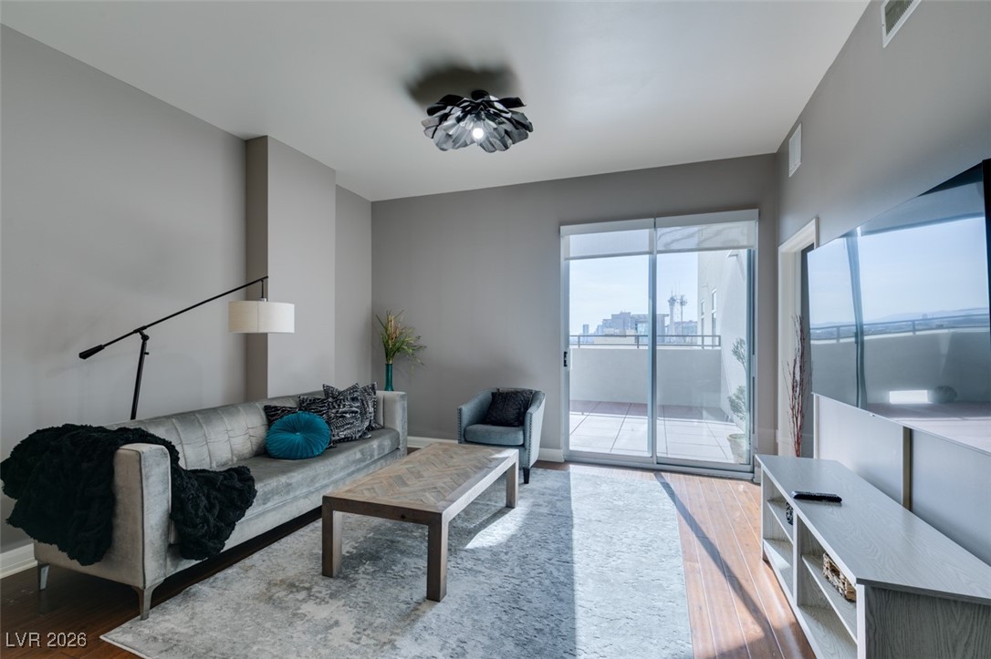 150 Las Vegas Boulevard 807 Las Vegas NV 89101