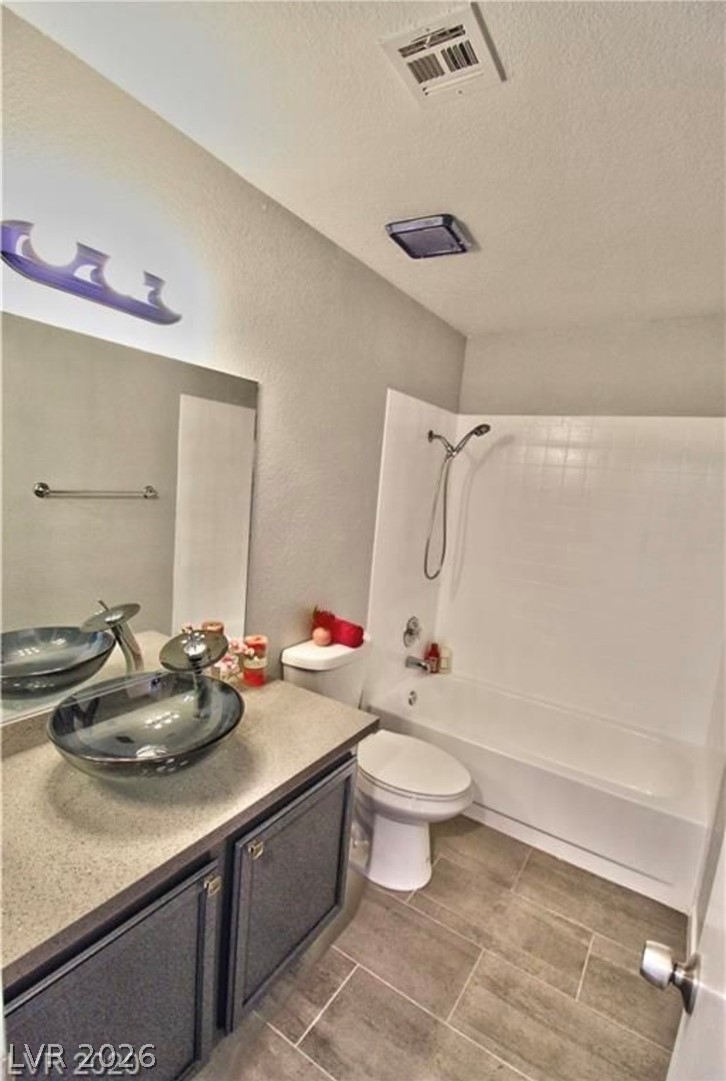 7937 Diamond Rock Way 202 Las Vegas NV 89128