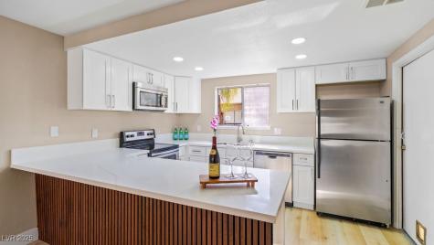 3243 Savalli Street Las Vegas NV 89102