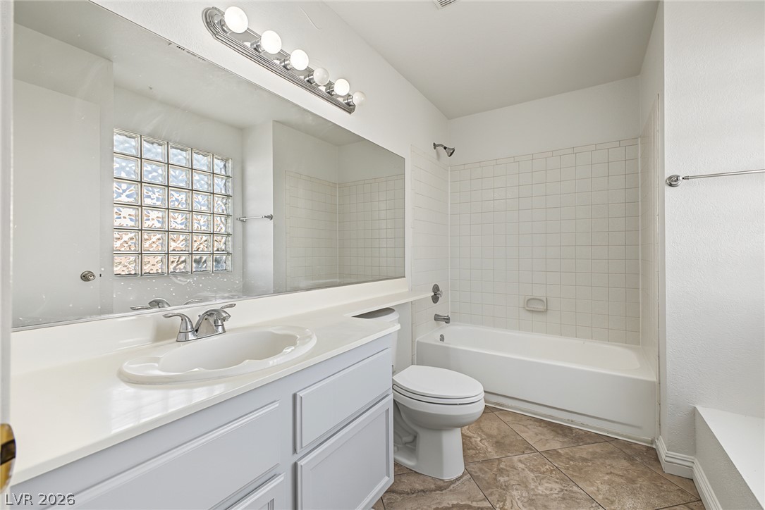6863 Tamarus Street 101 Las Vegas NV 89119