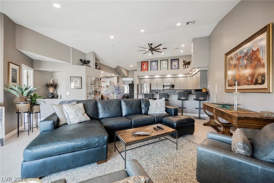 7625 Rolling View Drive 202 Las Vegas NV 89149