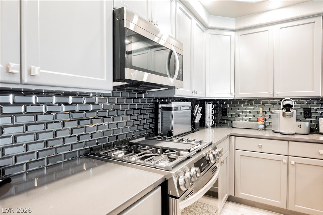 7625 Rolling View Drive 202 Las Vegas NV 89149