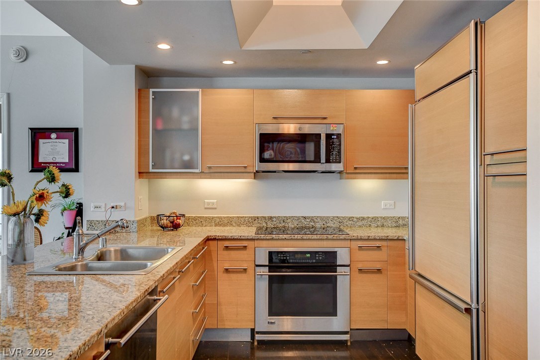 322 Karen Avenue 601 Las Vegas NV 89109