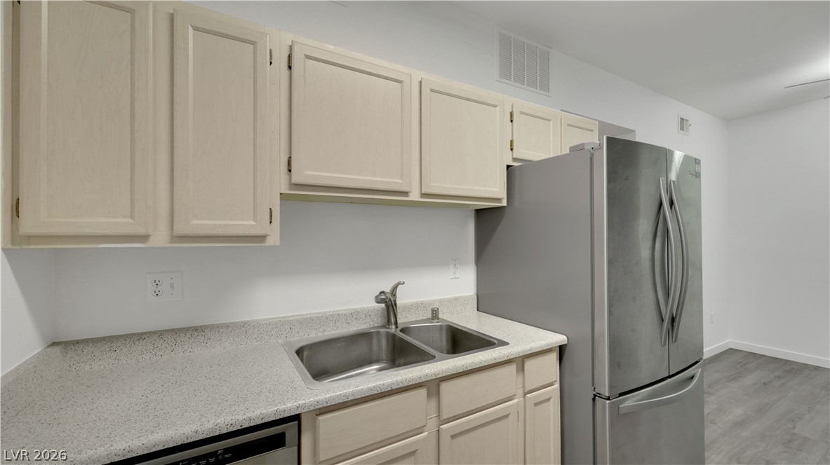 231 West Horizon Ridge Parkway 814 Henderson NV 89012