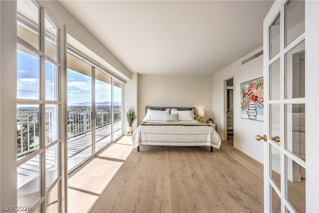 3111 Bel Air Drive 14b Las Vegas NV 89109